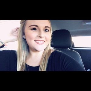 Meet your Posher, Jessica